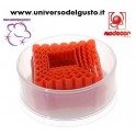 SET 10 TAGLIAPASTA WILTON PASQUA CON CONTENITORE